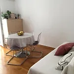 Apartment Bamboo House Zaboric