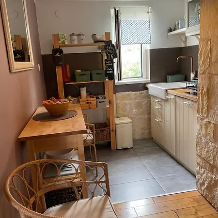 Apartment Bamboo House Zaboric