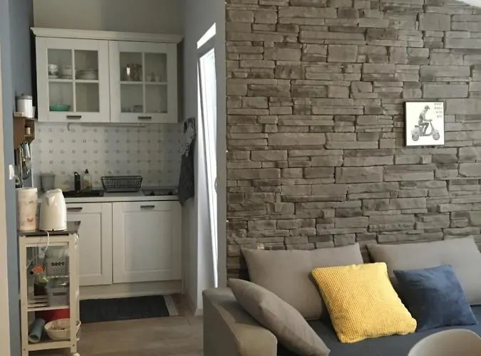 Bamboo House * Zaboric