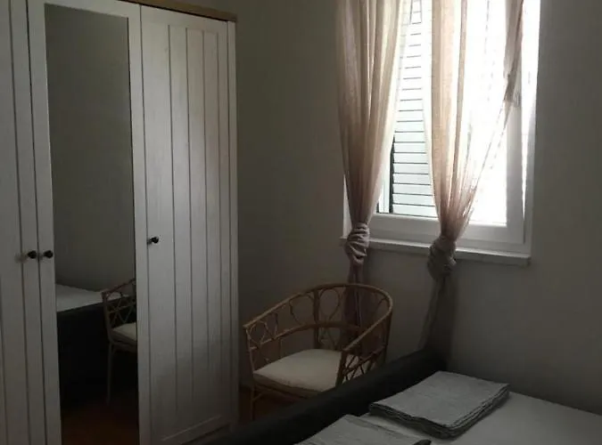 Bamboo House Zaboric