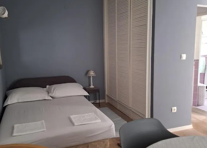 Apartment Bamboo House *